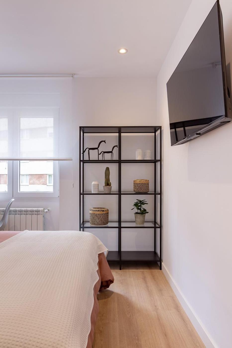 Room4You By Asturias Holidays Oviédo Exterior foto