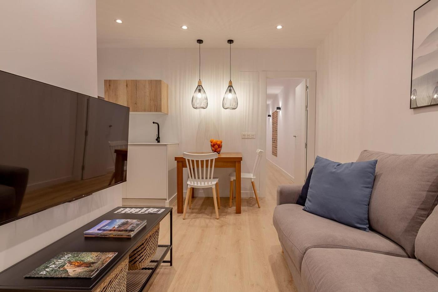 Room4You By Asturias Holidays Oviédo Exterior foto