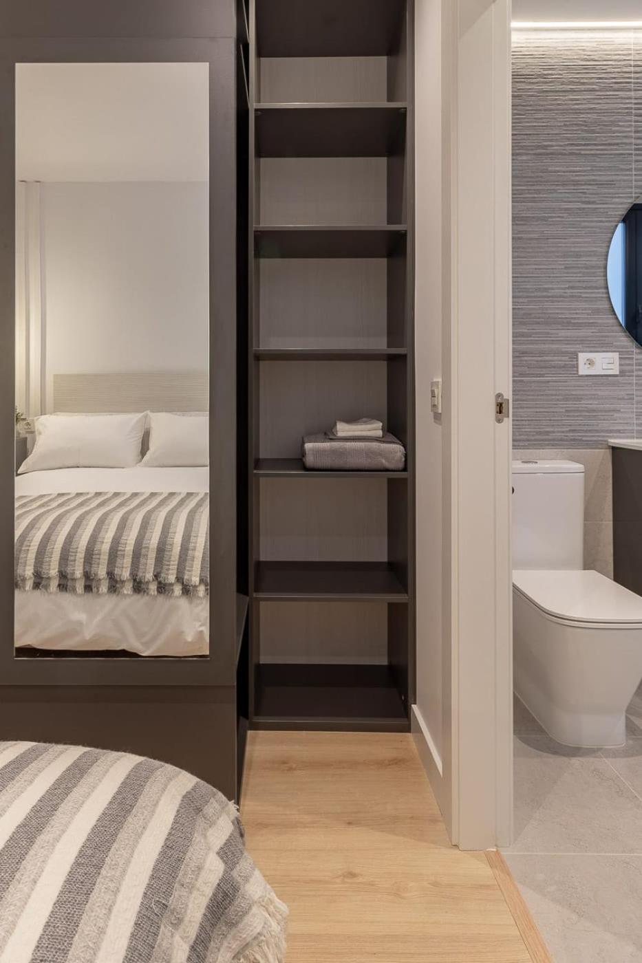 Room4You By Asturias Holidays Oviédo Exterior foto