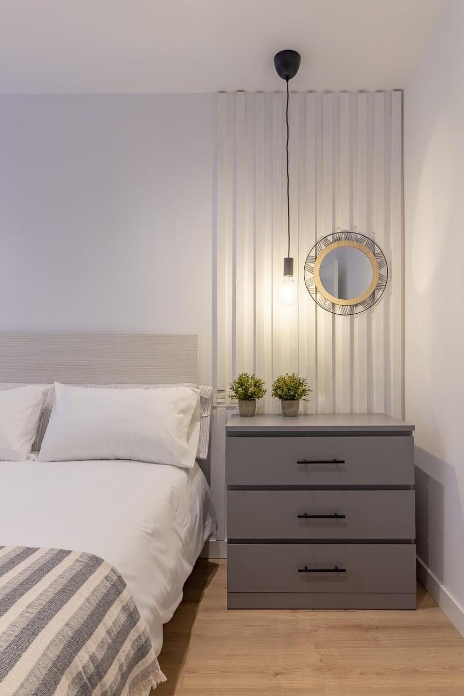 Room4You By Asturias Holidays Oviédo Exterior foto