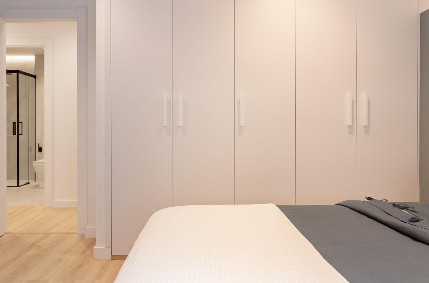 Room4You By Asturias Holidays Oviédo Exterior foto